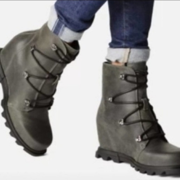 Sorel Joan of Arctic III Waterproof Lace-Up Wedge Boot - Picture 5 of 6